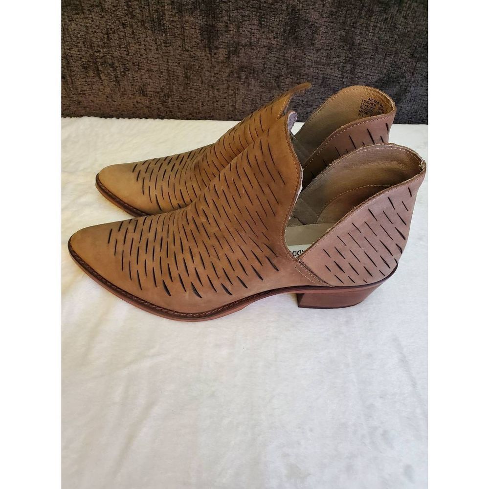Steve Madden Tan Perforated Pointed-Toe Ankle Booties